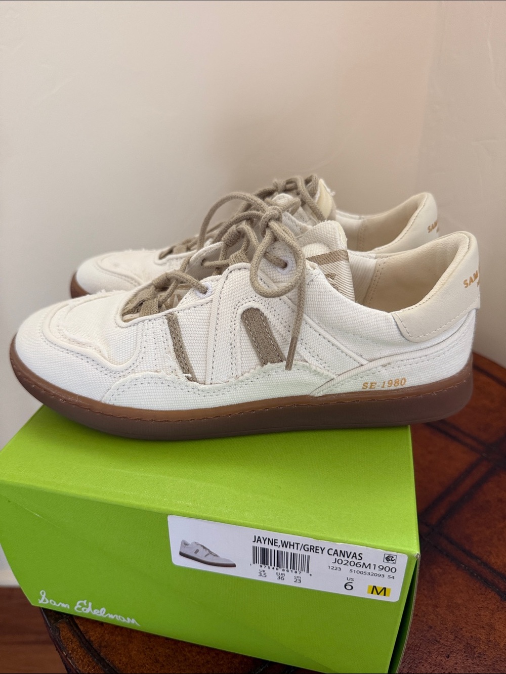 Sam Edelman White/Grey Canvas Jayne Men’s Sneaker - Picture 4 of 6